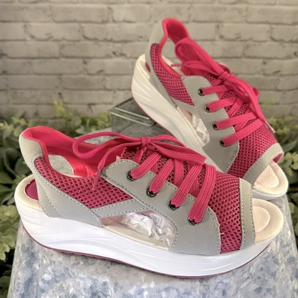 FASHION - Pink & Gray Mesh Knit Open Toe Platform Muffin Sandals WMS 7M🩷NWOT🩶